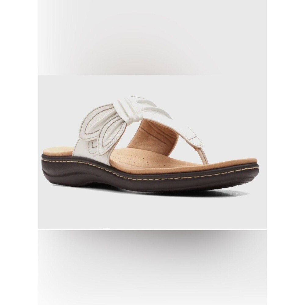Clark’s Laurieann Rae Cream Leather Thong Sandals Size 12 Wide NWT